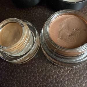 MAC Brow (true brunette)